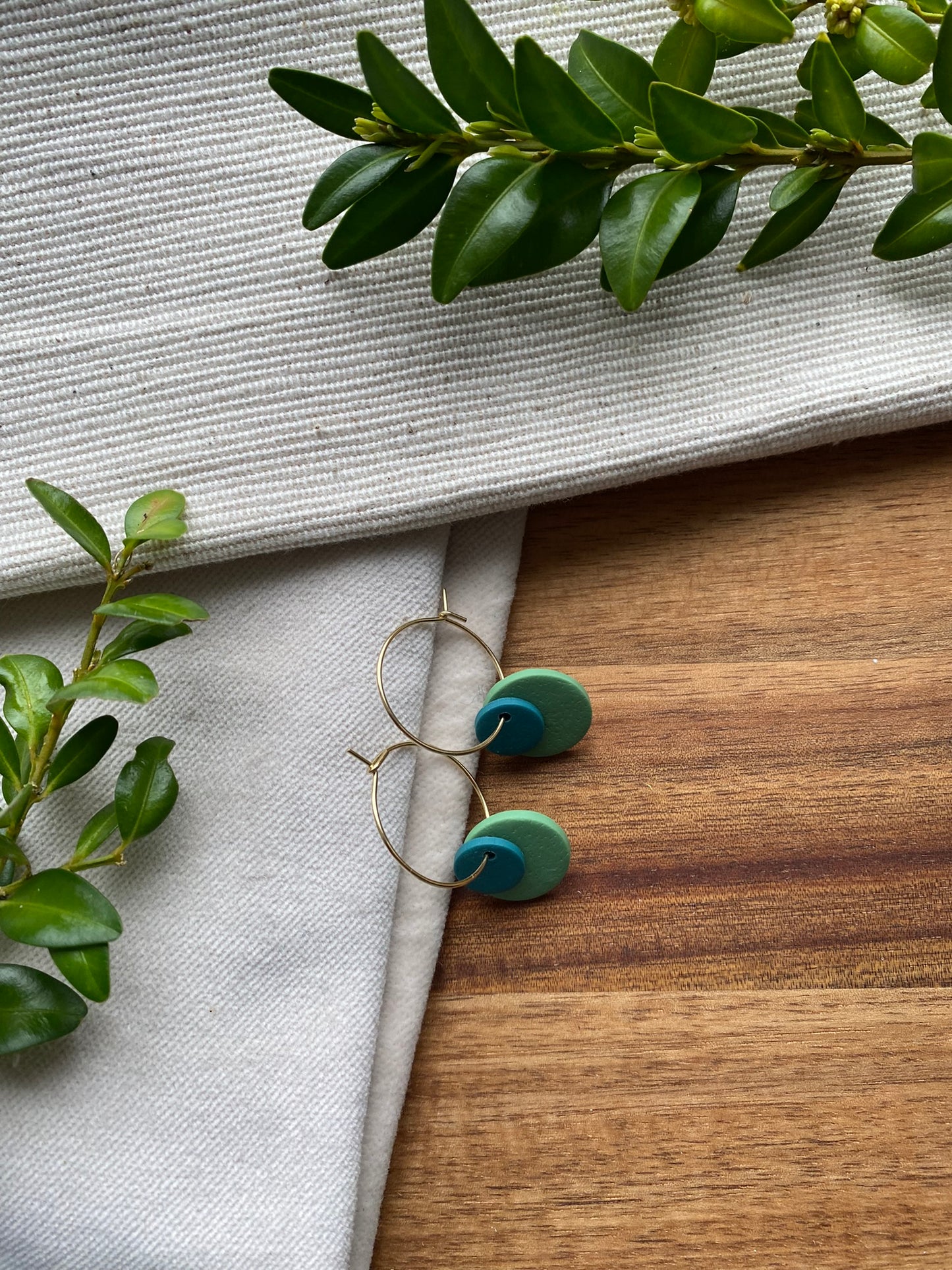 Hoops - double dots - green tones on gold hoops