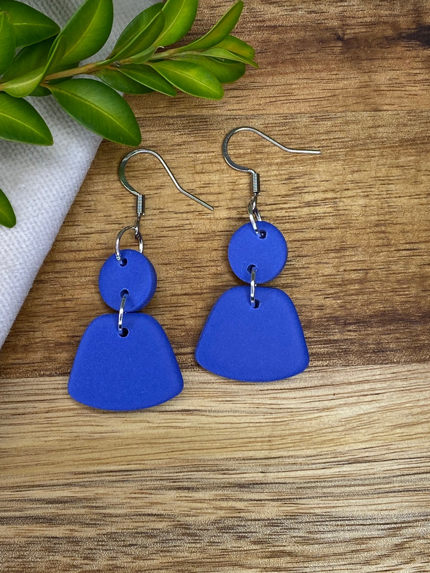 Medium dangles - cornflower blue circle and rounded trapezium