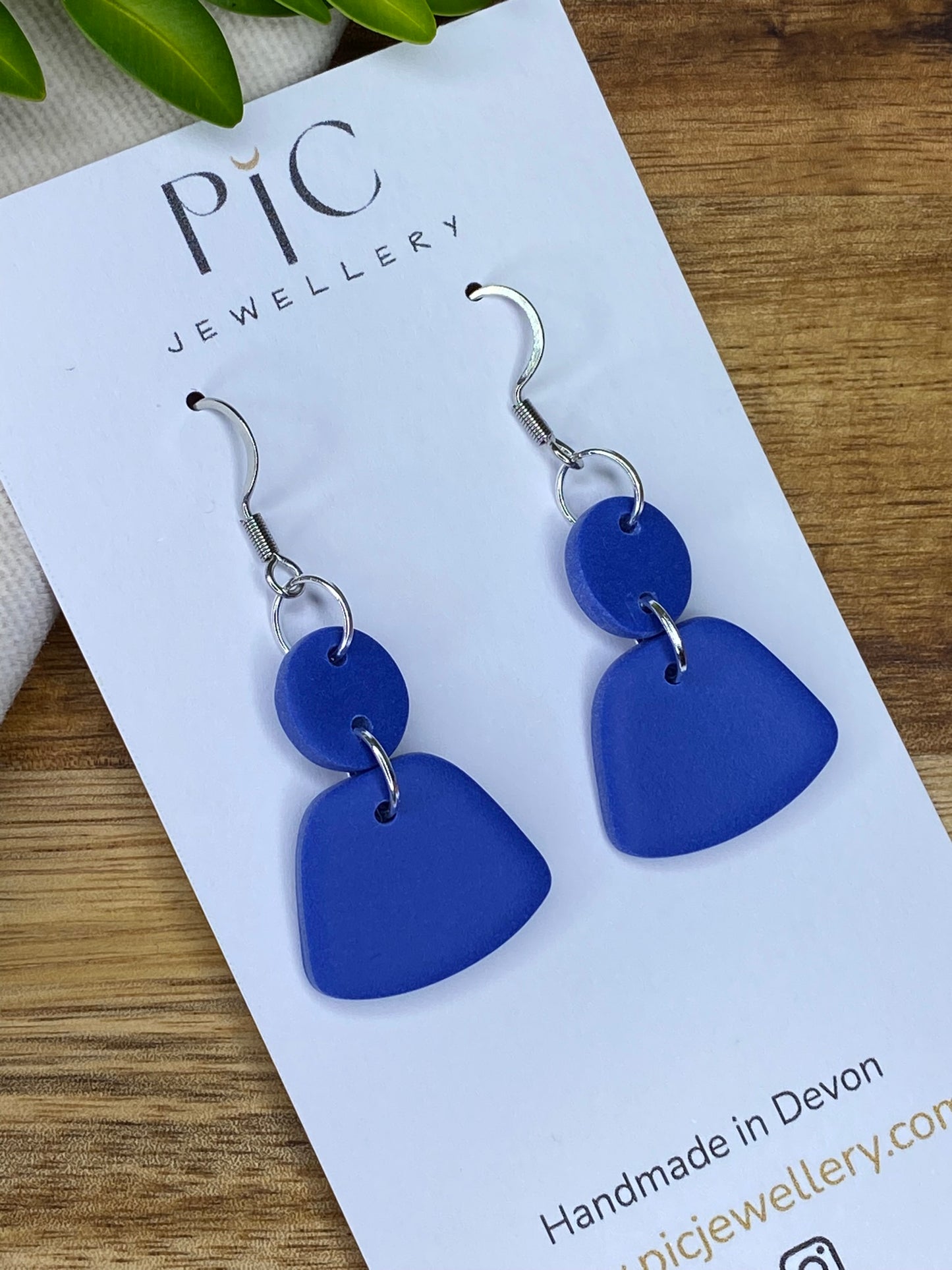 Medium dangles - cornflower blue circle and rounded trapezium