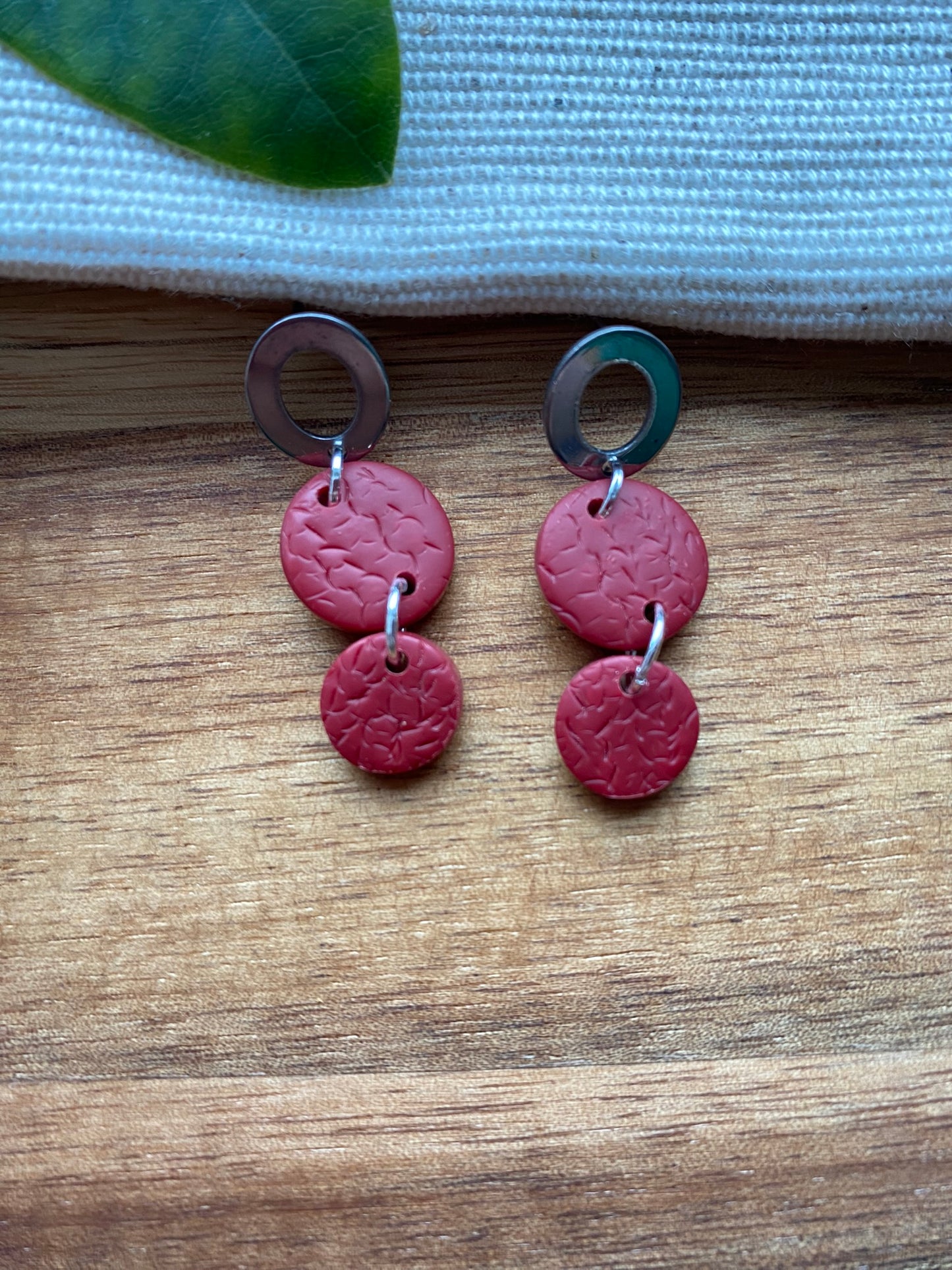 Medium dangles - textured burgundy circles