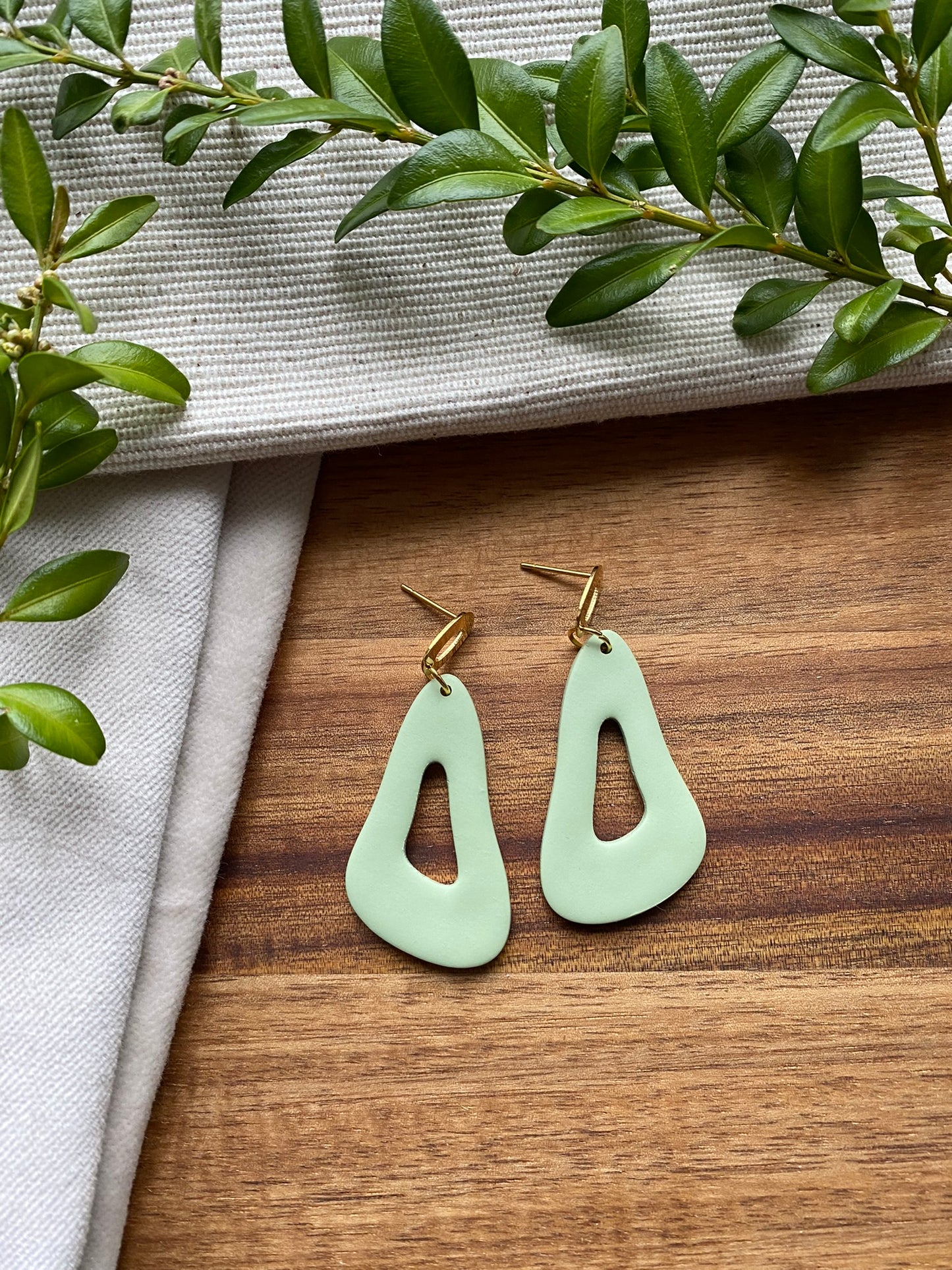 Medium dangles - pale mint green organic wavy triangle