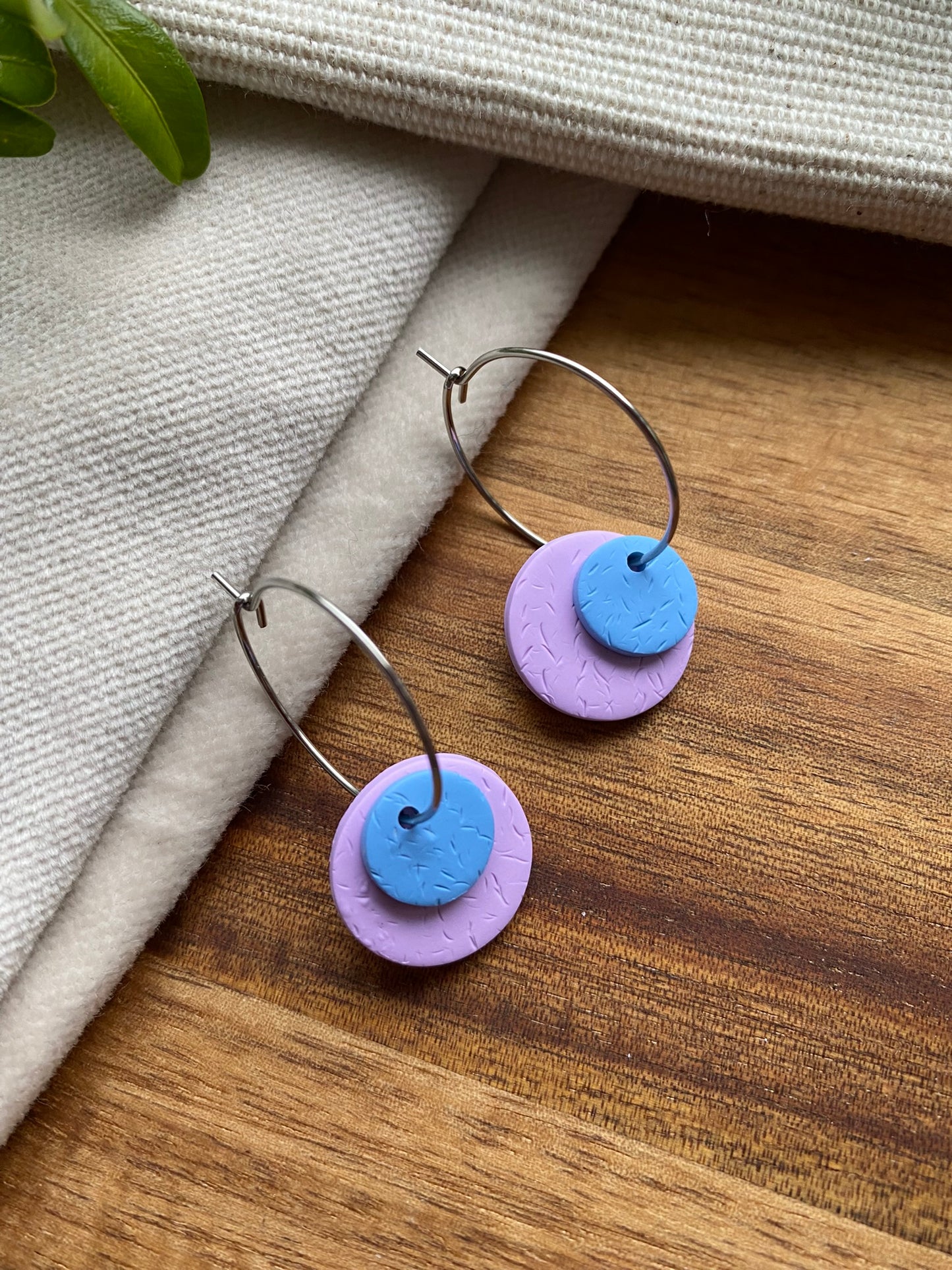 Hoops - double dots - lilac and pale blue on silver hoops