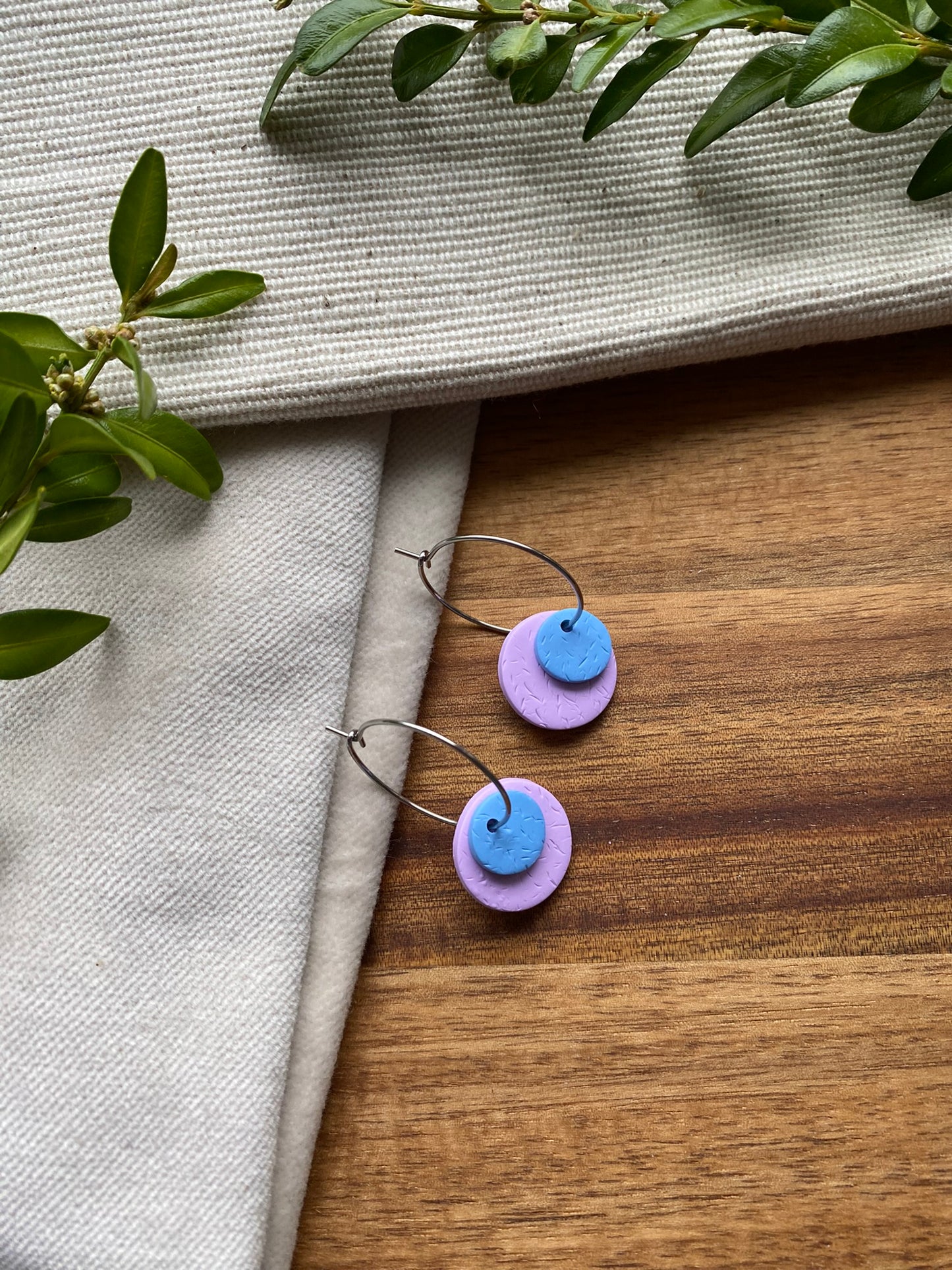 Hoops - double dots - lilac and pale blue on silver hoops