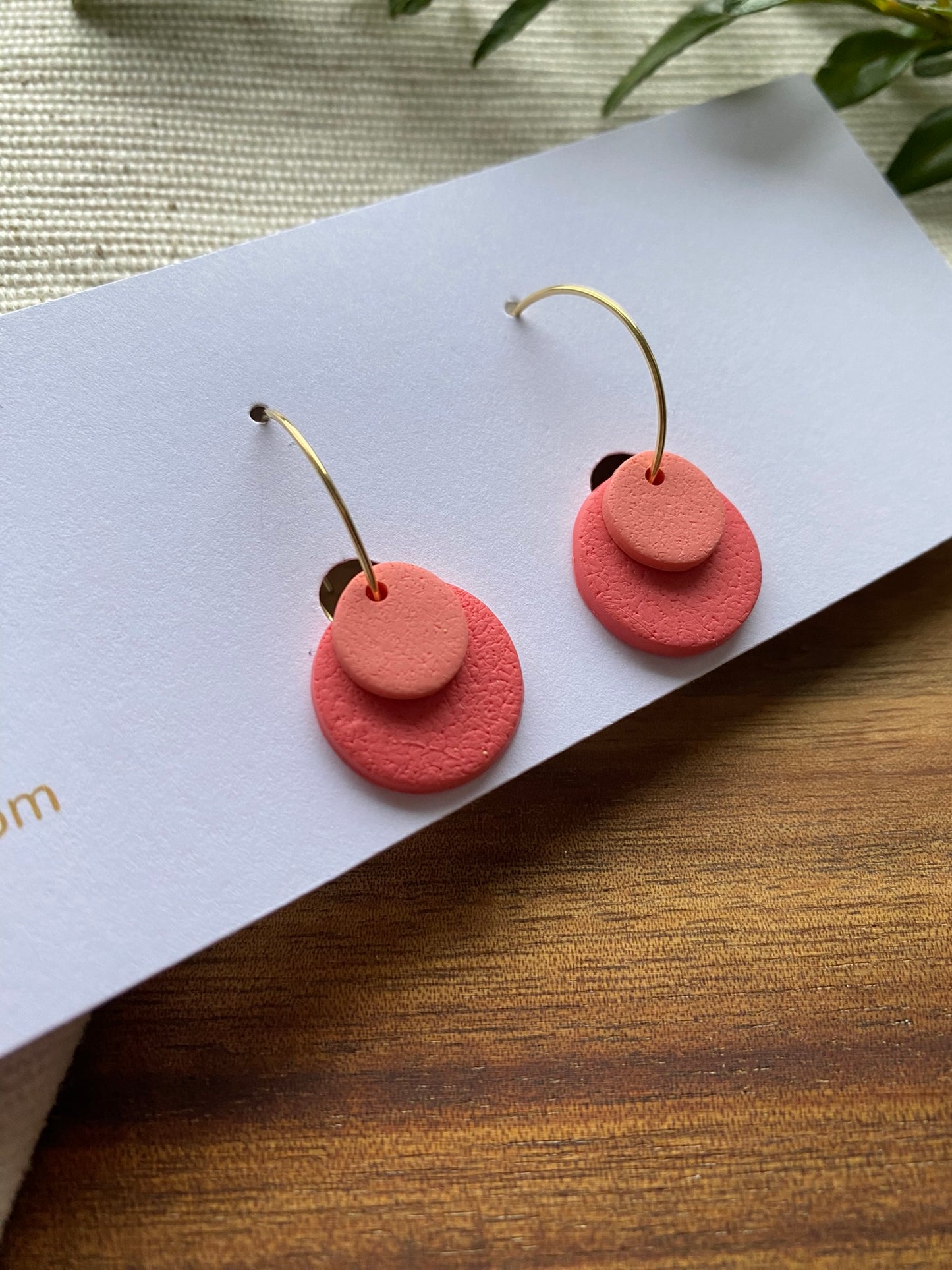 Hoops - double dots - corals on gold