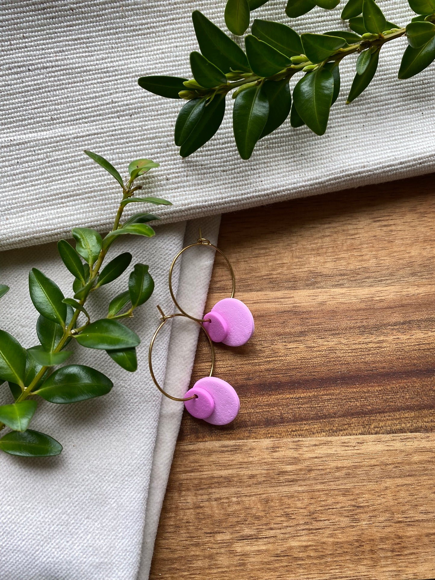 Hoops - double dots - pink tones on gold hoops