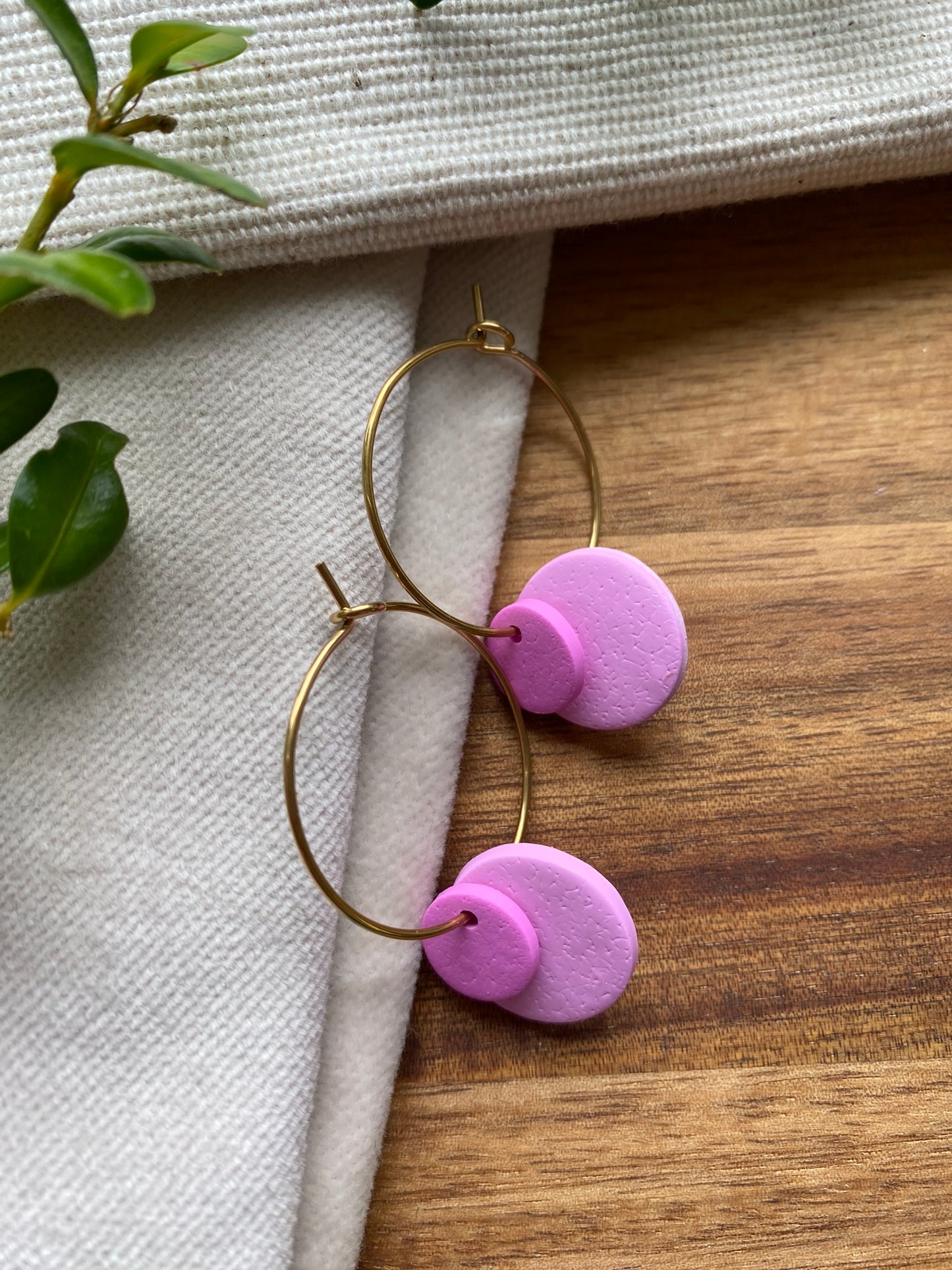 Hoops - double dots - pink tones on gold hoops