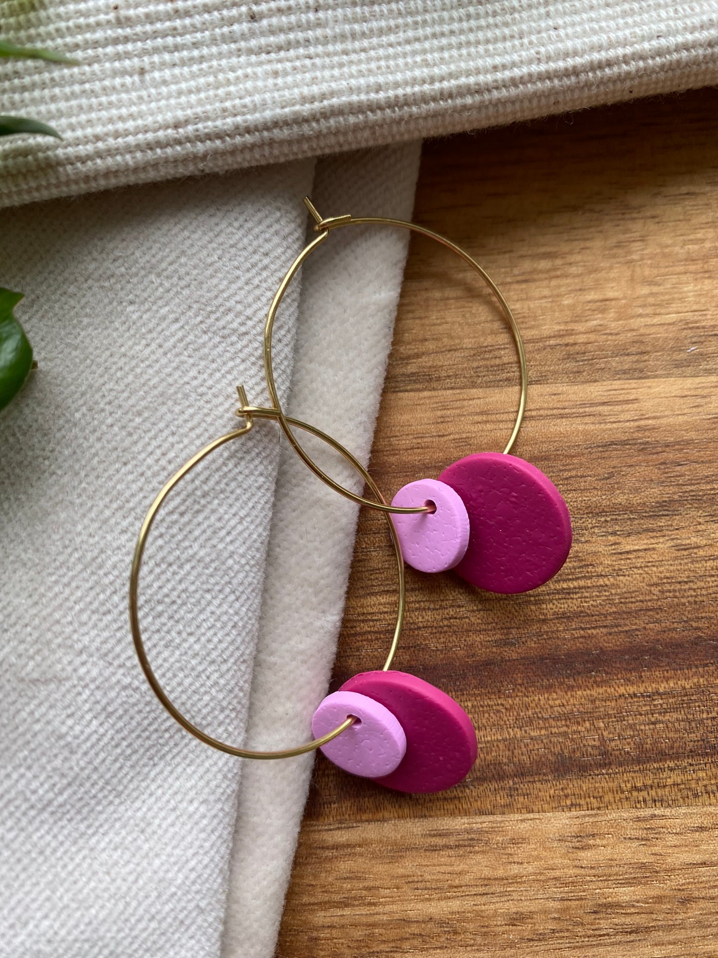 Hoops - double dots - pink tones on silver hoops