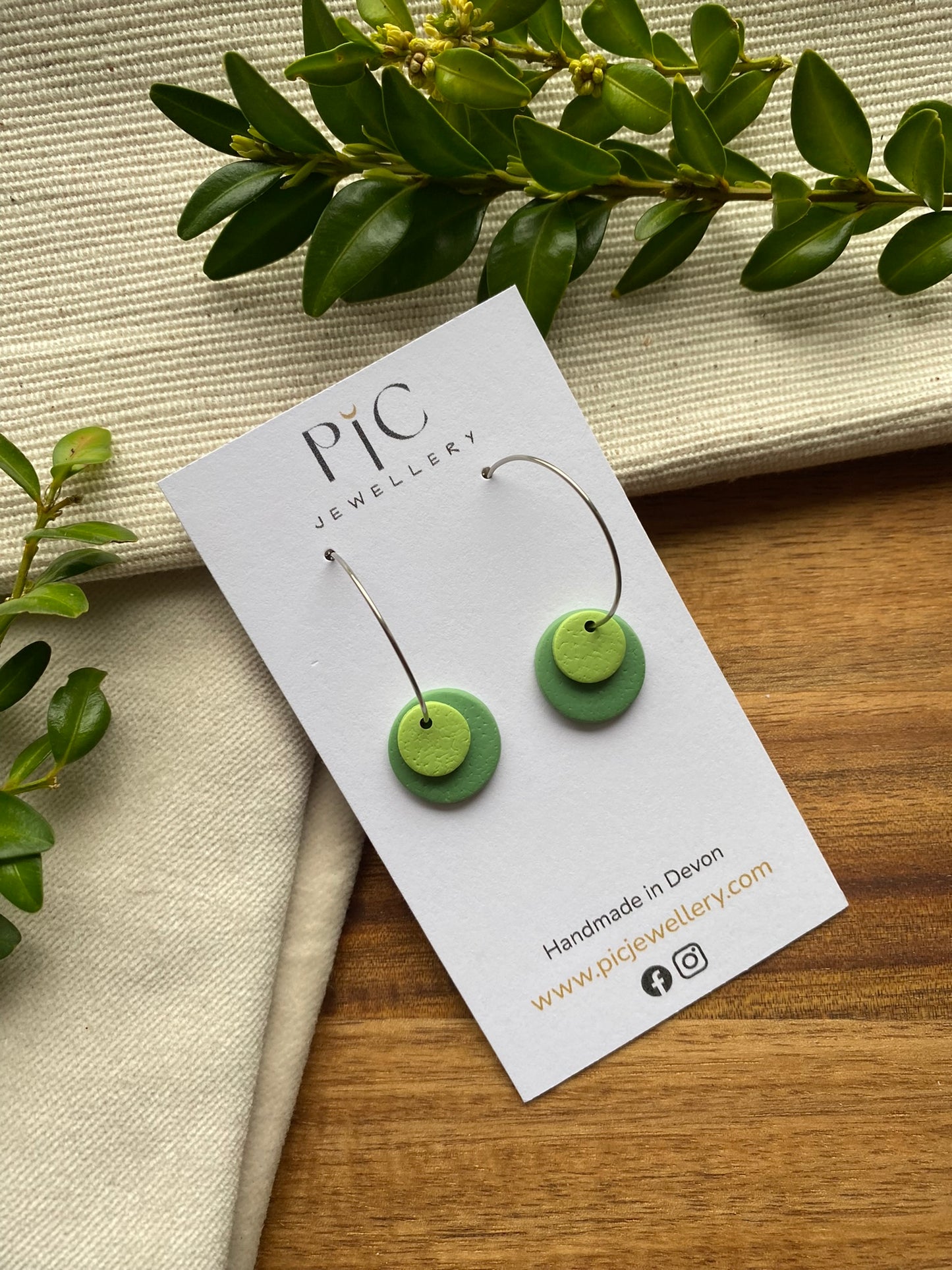 Hoops - double dots - green tones on silver hoops