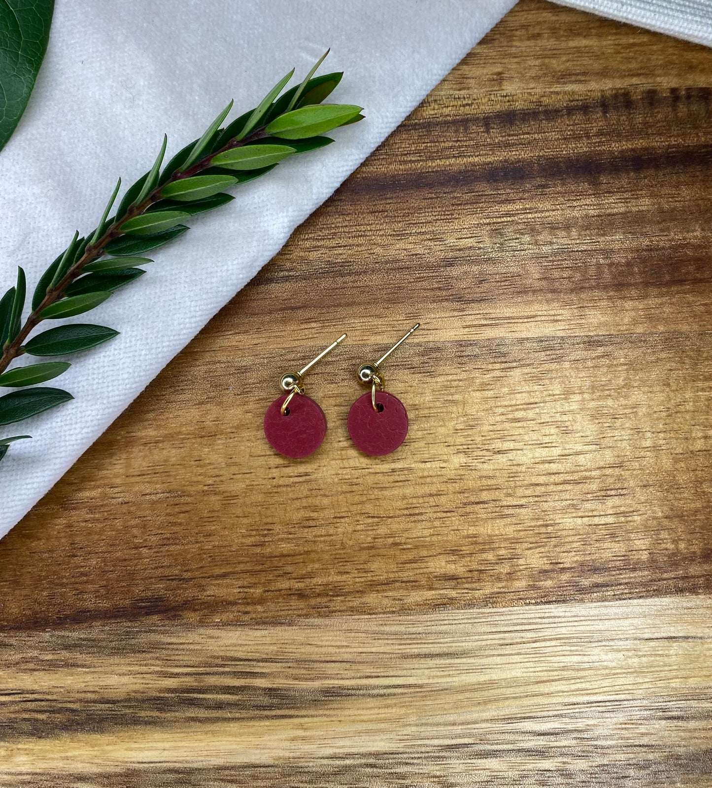 Dinky dangles - textured burgundy circles