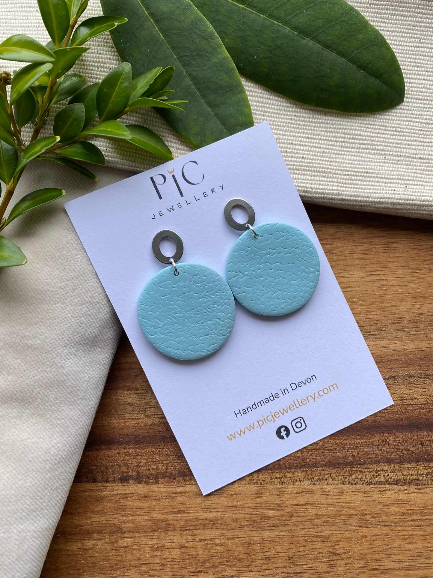 Medium dangles - textured pale blue large circles