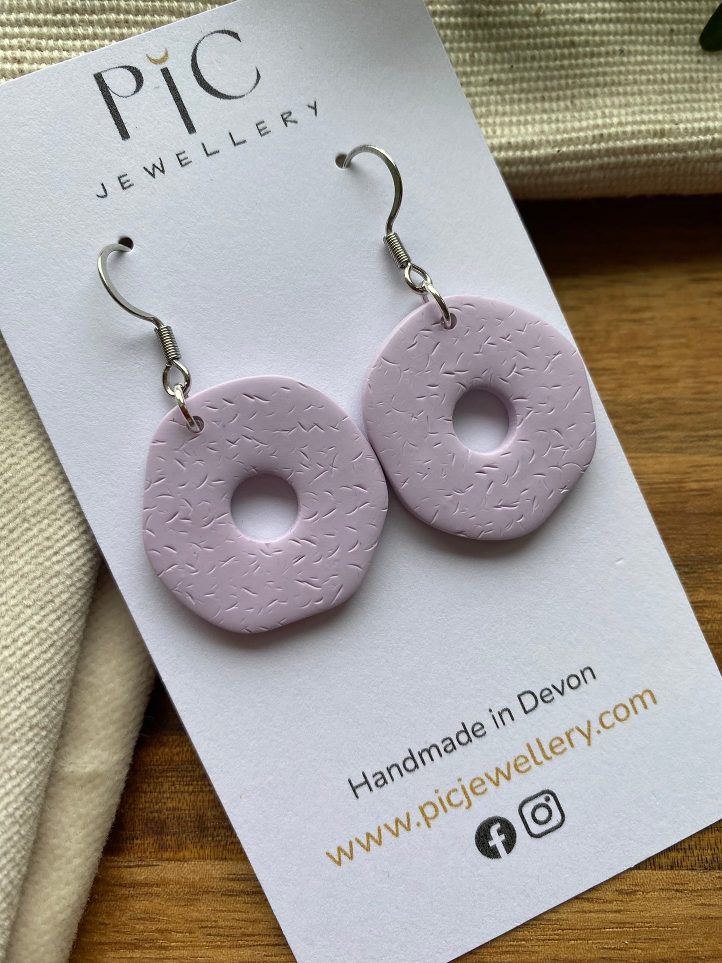 Medium dangles - textured lilac organic doughnuts