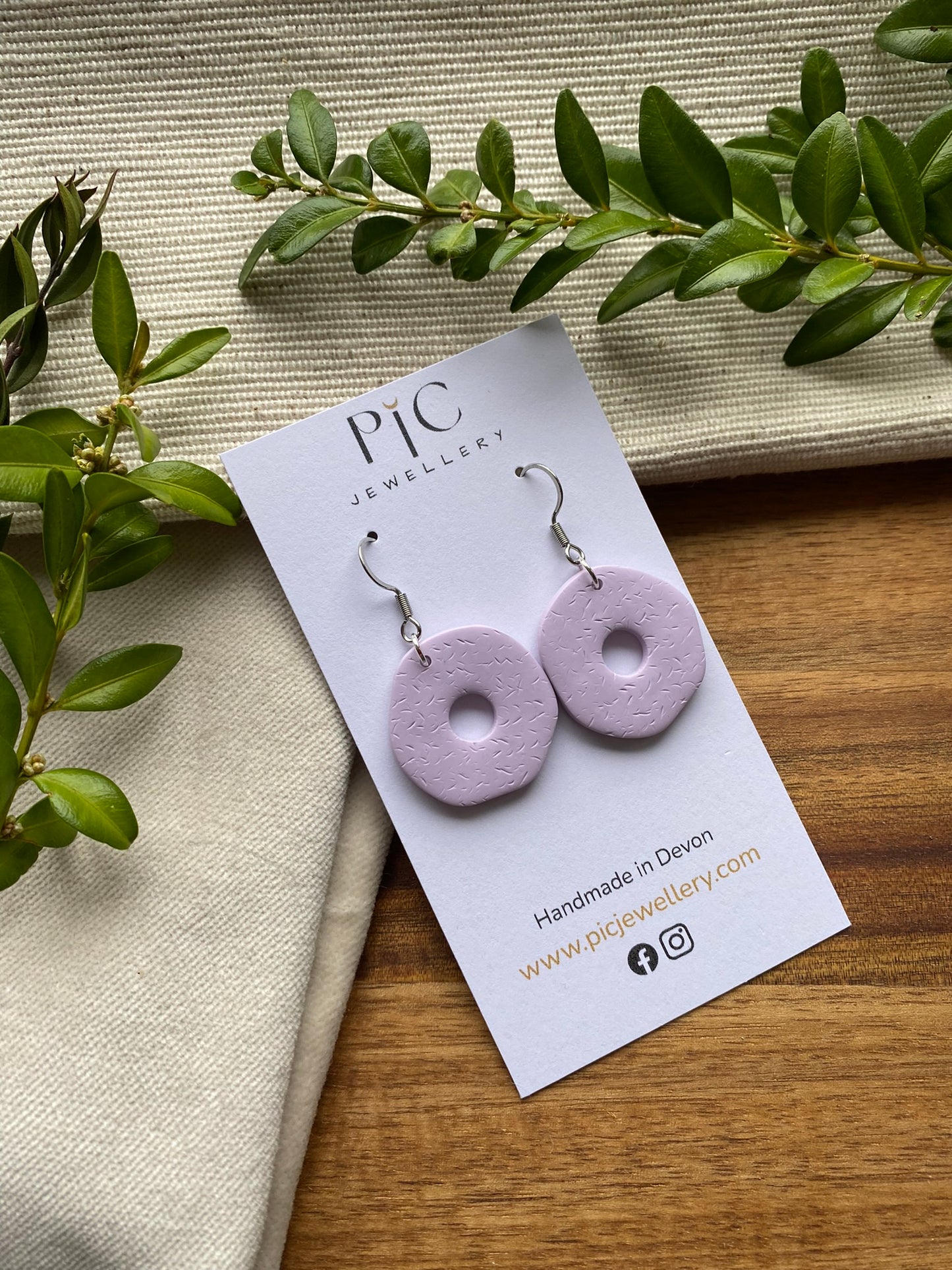 Medium dangles - textured lilac organic doughnuts