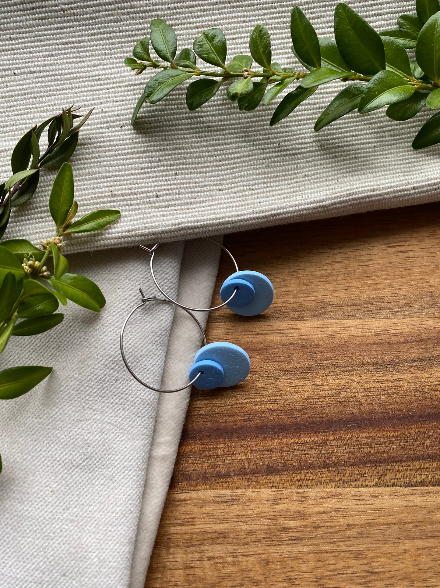 Hoops - double dots - blue tones on silver hoops