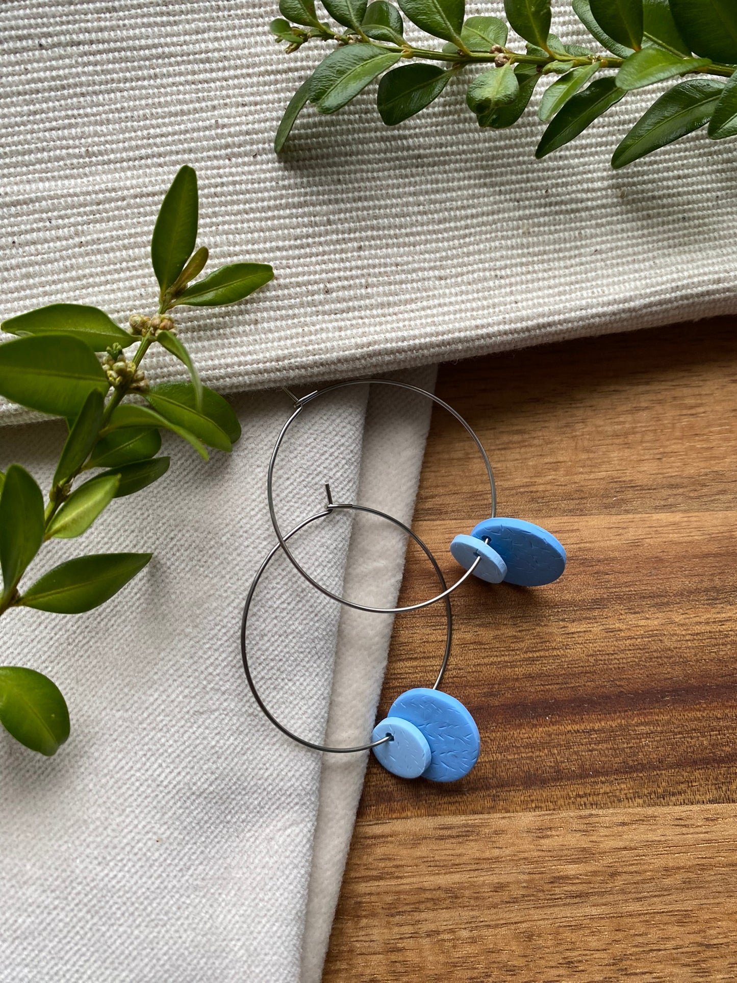 Hoops - double dots - blue tones on silver hoops